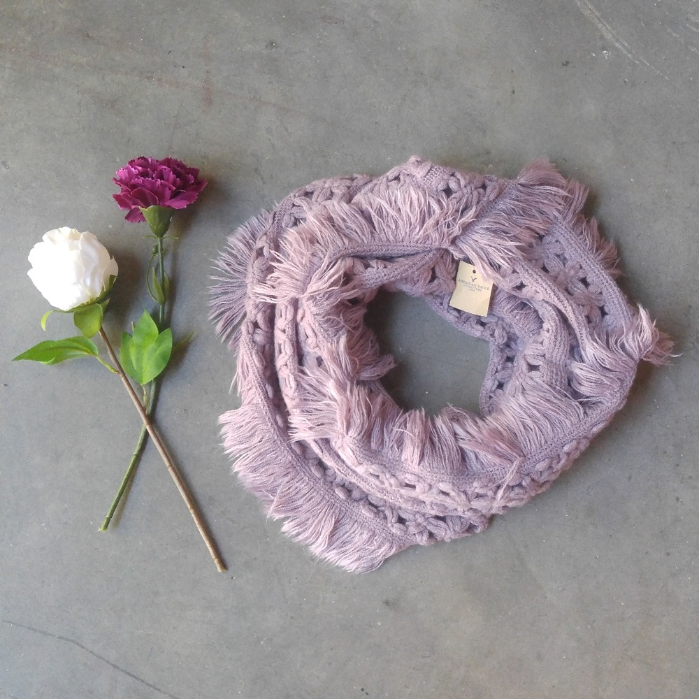 NWT American Eagle Purple Knit Infinity Scarf